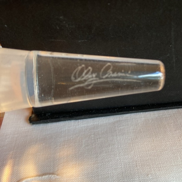 New in Box Oleg Cassini Crystal Bottle Stoppers Faceted Clear Heavy Weight NiCE - Picture 6 of 16